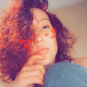 Meet your Posher, Makenzie